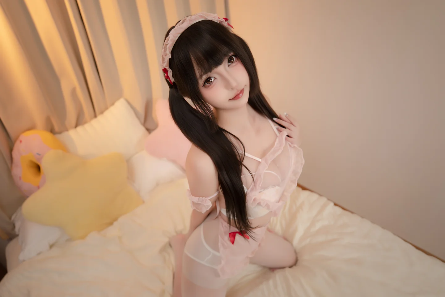 神楽坂真冬 - 粉色诱惑 [75P,2V-675MB] tg@simisebaisi 【丝足阁】044.webp